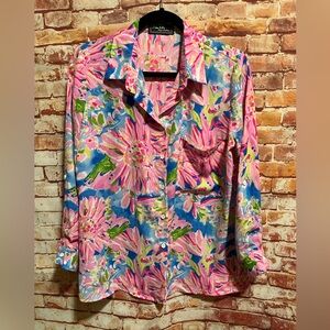 Pink and Blue Alta brand roll tab sleeve blouse size large.